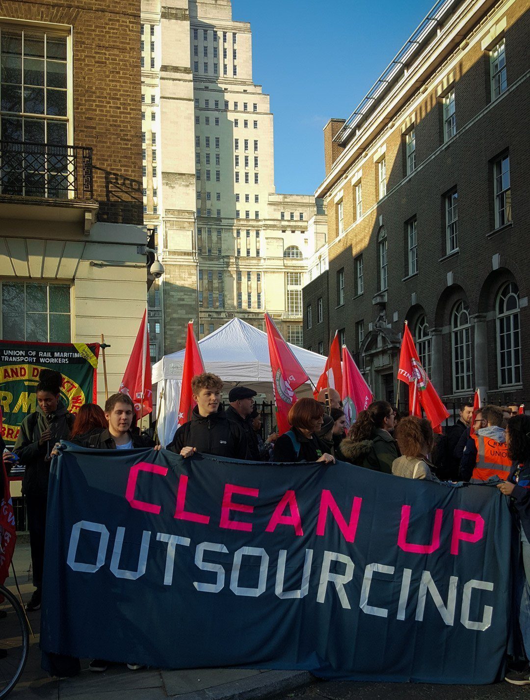 Academics against outsourcing boycott Senate House